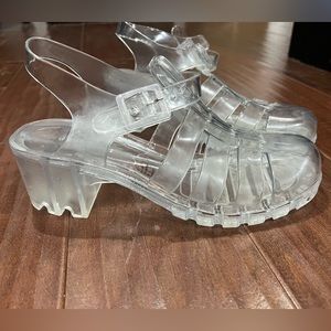 Madden Girl Escape Clear Sandal jelly shoes size 9 women